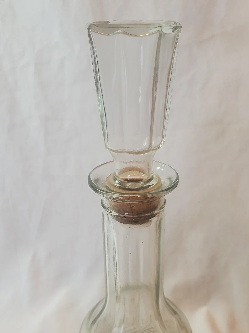 Mogen David elegant clear